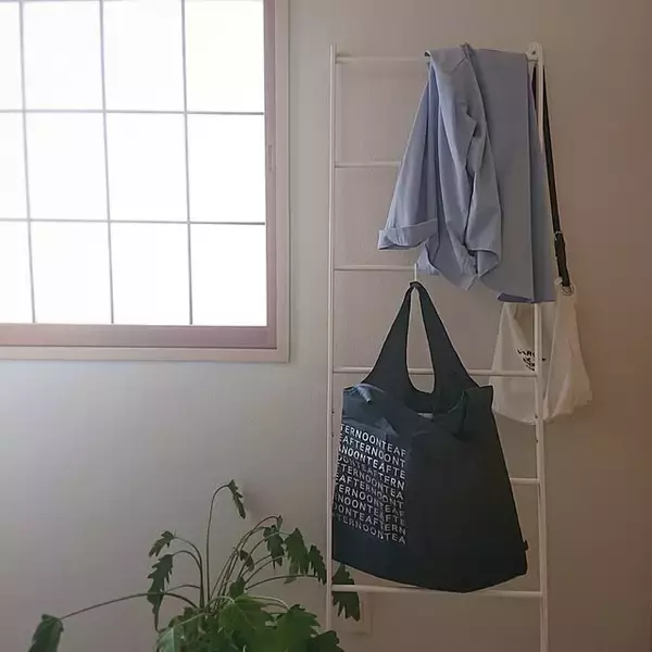 「エコバッグの置き方どうしてる？毎日使いやすい6つのアイデア」の画像