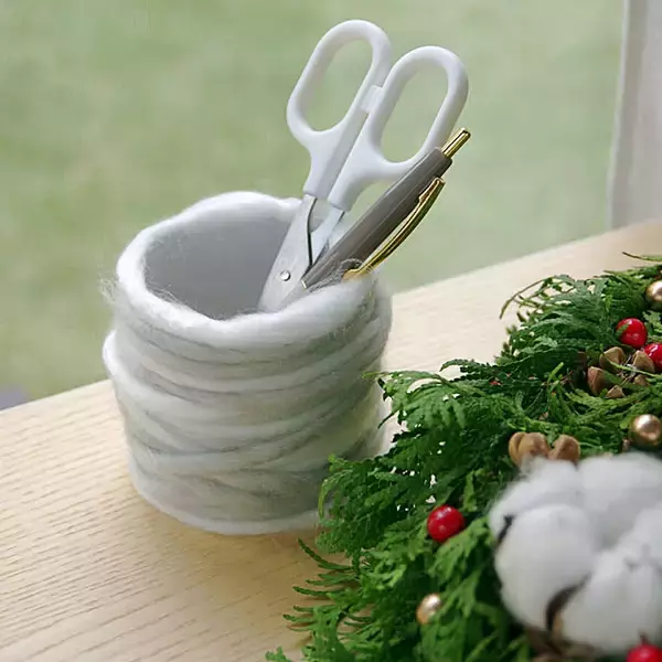 「捨てたくないけど使い道がない……とお悩みの方へ。お菓子の空き箱の再利用アイデア集」の画像