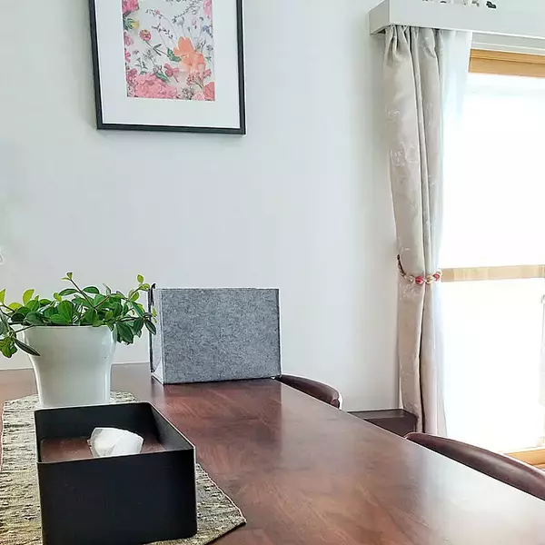 「散らかさないためのマイルール＆収納アイデアを大公開！テーブルの上をきれいに保つコツ」の画像