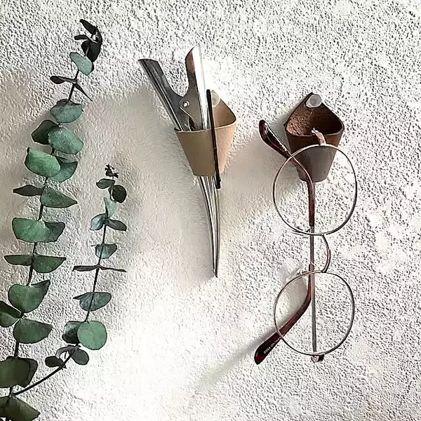 普段使いもコレクションもスッキリ！見た目も使い勝手も良いメガネの収納アイデア6選