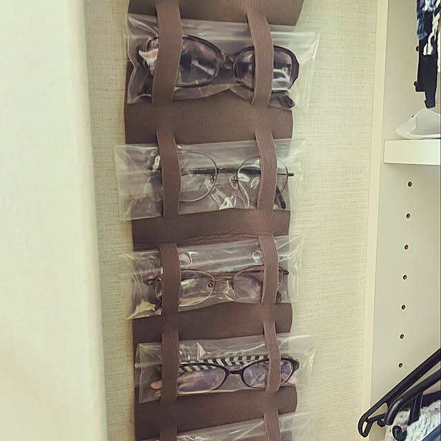 普段使いもコレクションもスッキリ！見た目も使い勝手も良いメガネの収納アイデア6選