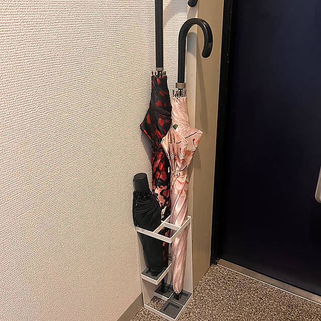 すっきりとスマートな空間づくりにおすすめ♪省スペースにおさまる山崎実業の玄関収納アイテム