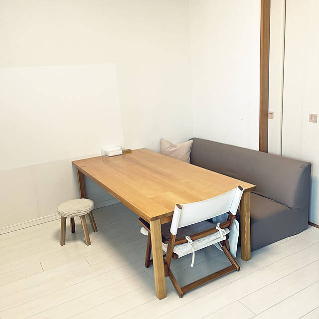 シンプルを極めて理想のお部屋に♪心豊かに過ごせるミニマルインテリアを取り入れたコーディネート実例