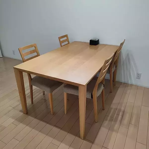 「シンプルを極めて理想のお部屋に♪心豊かに過ごせるミニマルインテリアを取り入れたコーディネート実例」の画像