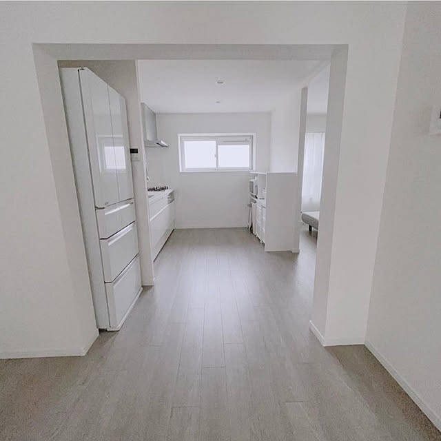 シンプルを極めて理想のお部屋に♪心豊かに過ごせるミニマルインテリアを取り入れたコーディネート実例