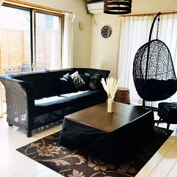 「クールで洗練されたイメージに憧れる♡挑戦してみたいブラックインテリア」の画像