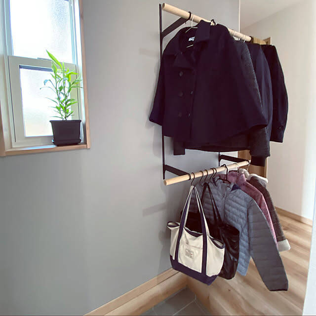 「ただいま」と「行ってきます」をもっとスムーズに！上着・アウターの一時置き場アイデア10選