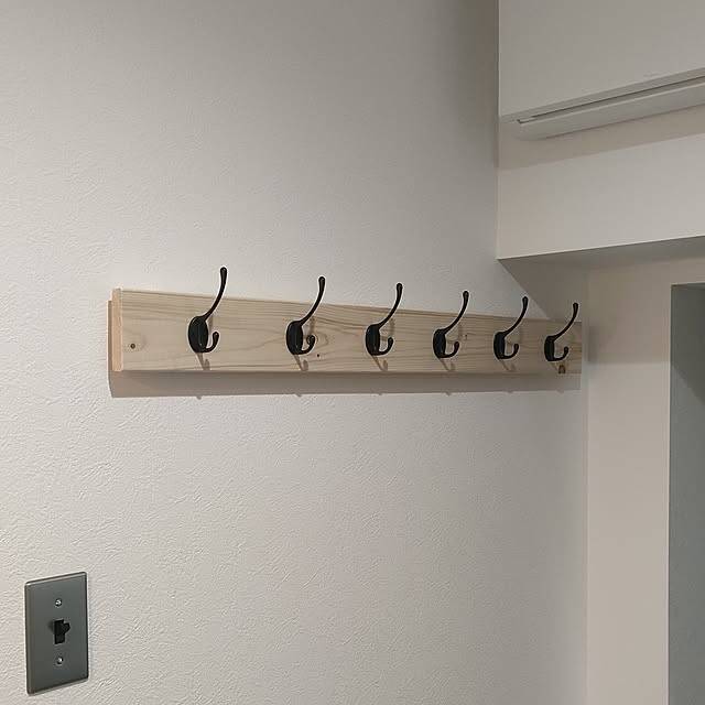 「ただいま」と「行ってきます」をもっとスムーズに！上着・アウターの一時置き場アイデア10選