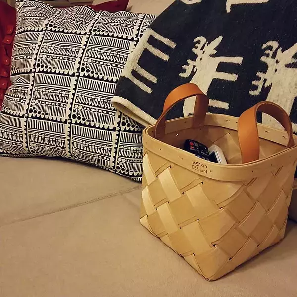 「入れるだけで整う！かご収納ですっきりまとまる便利な実例アイデア」の画像