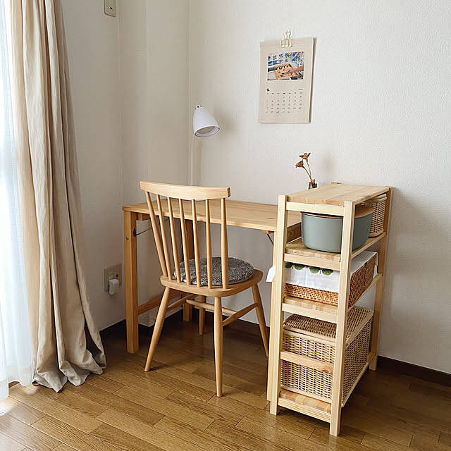 軽やか＆ぬくもりのある風合いが魅力。アレンジもしやすい無印良品のパイン材家具