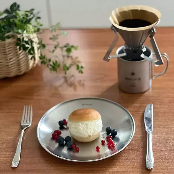 「おうちでキャンプ気分☆アウトドアグッズを取り入れた暮らし」の画像