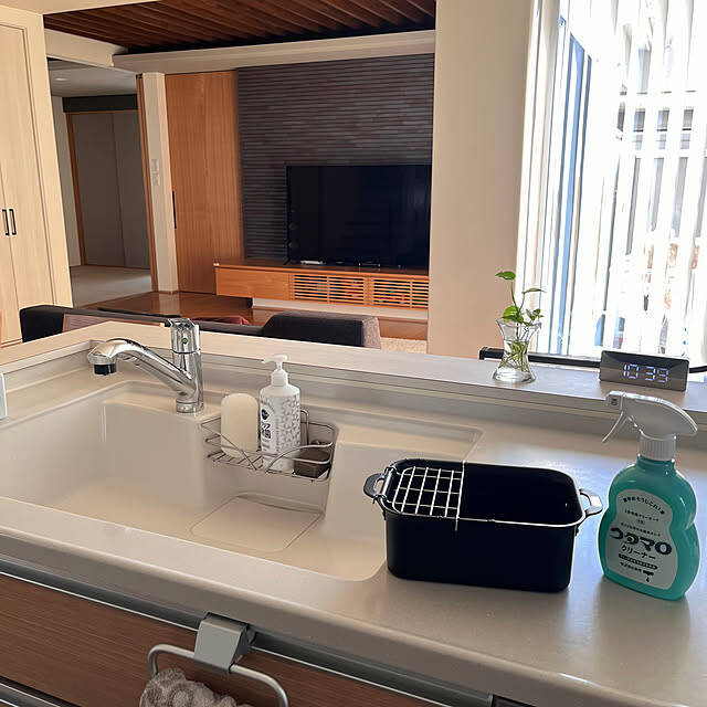 衣類からキッチンや床まで簡単にすっきり♪万能ウタマロの使い方アイデア