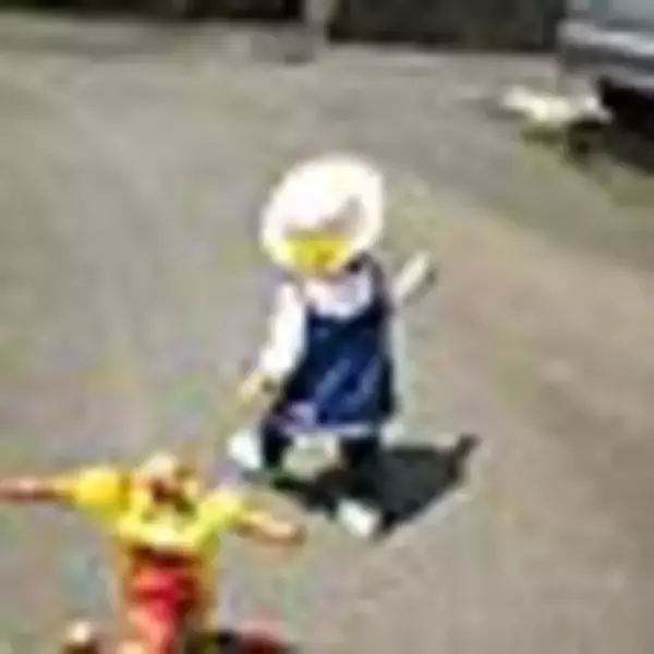 「おもちゃ収納のアイデアとコツ57選 ~ 無印やニトリのアイテムをおしゃれに活用！」の画像