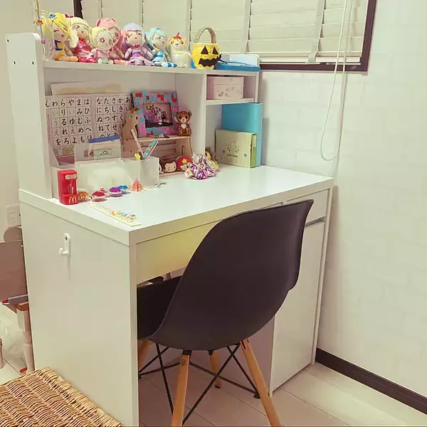 「好みにピッタリなカラーや収納機能で選んで♪ニトリで見つける学習机」の画像