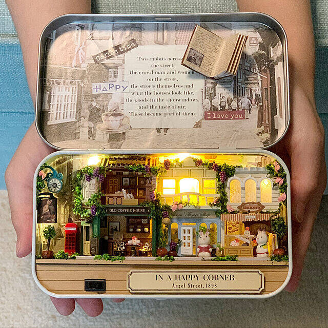 思わず見惚れてしまいそう♡小さくってキュートな手作りドールハウスの魅力