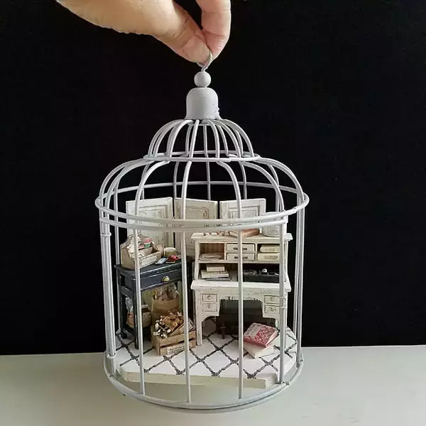 「思わず見惚れてしまいそう♡小さくってキュートな手作りドールハウスの魅力」の画像