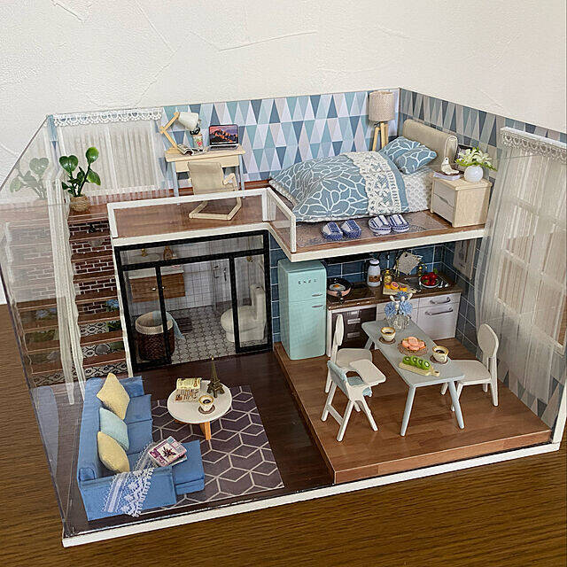 思わず見惚れてしまいそう♡小さくってキュートな手作りドールハウスの魅力