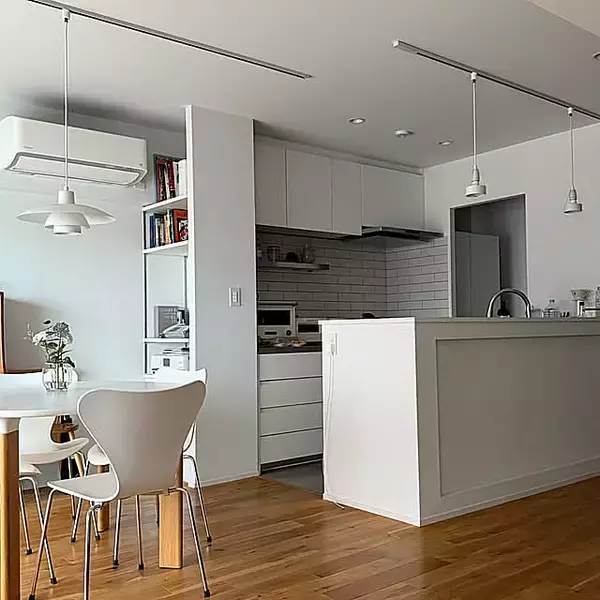 【写真でルームツアー】フルリノベで叶えた「家事ラク動線×シンプル北欧インテリア」のお部屋。nn-homeさんのお家をご紹介！