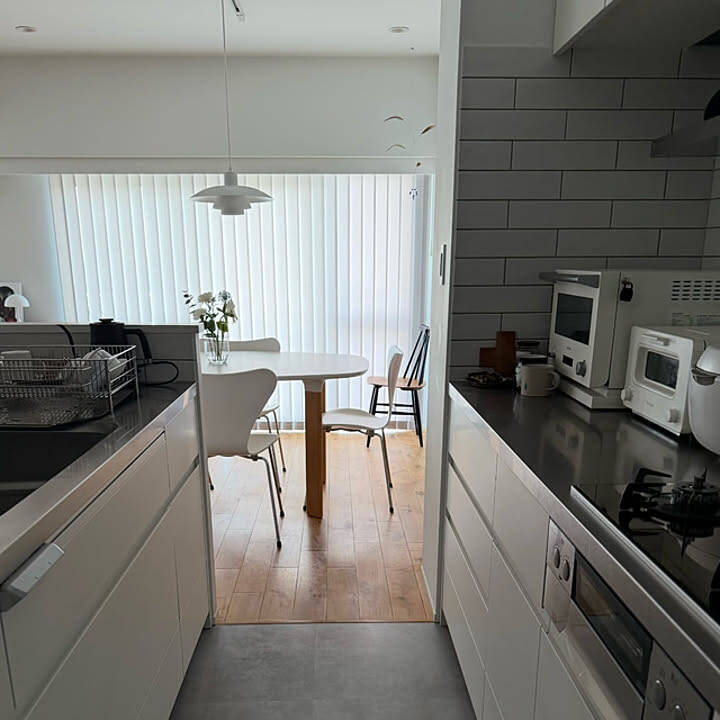 【写真でルームツアー】フルリノベで叶えた「家事ラク動線×シンプル北欧インテリア」のお部屋。nn-homeさんのお家をご紹介！