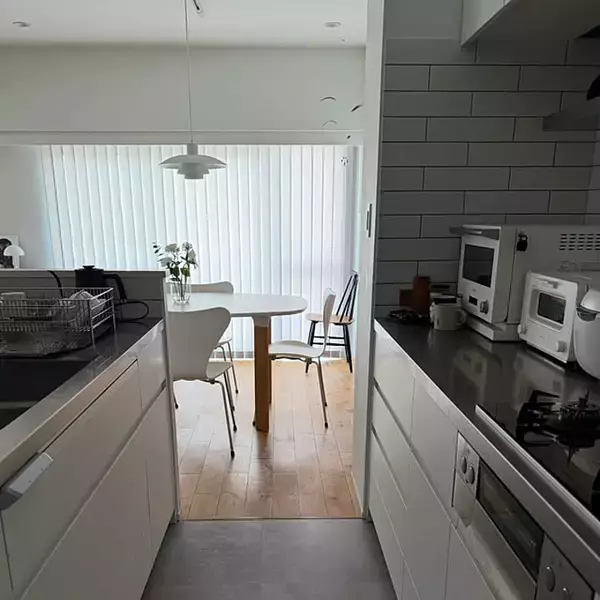 「【写真でルームツアー】フルリノベで叶えた「家事ラク動線×シンプル北欧インテリア」のお部屋。nn-homeさんのお家をご紹介！」の画像