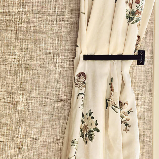 アイディアしだいで使い方無限大♪セリアのアイアンバーを活用したお手軽DIY術