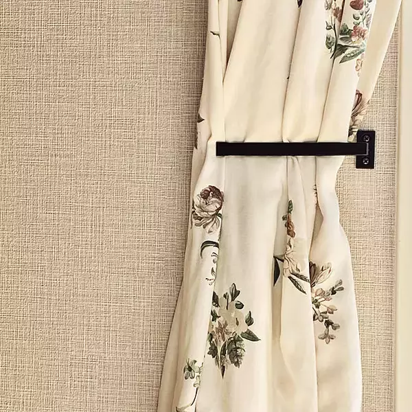 「アイディアしだいで使い方無限大♪セリアのアイアンバーを活用したお手軽DIY術」の画像