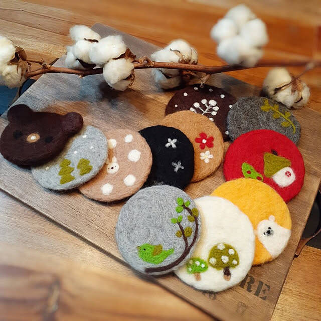 ふんわり素材が生むやさしい世界。羊毛フェルトのハンドメイド作品をまとめてご紹介