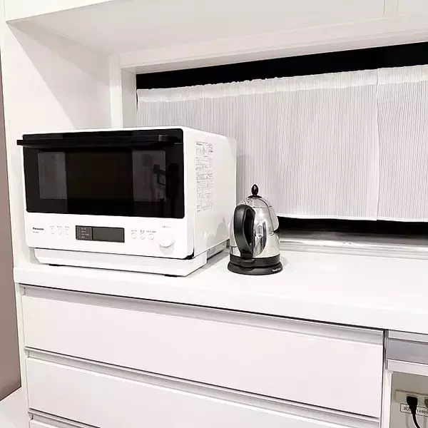 「「ミニマルに、軽やかに暮らす。白の空間に、光とゆとりが満ちるキッチン」 by no94さん」の画像