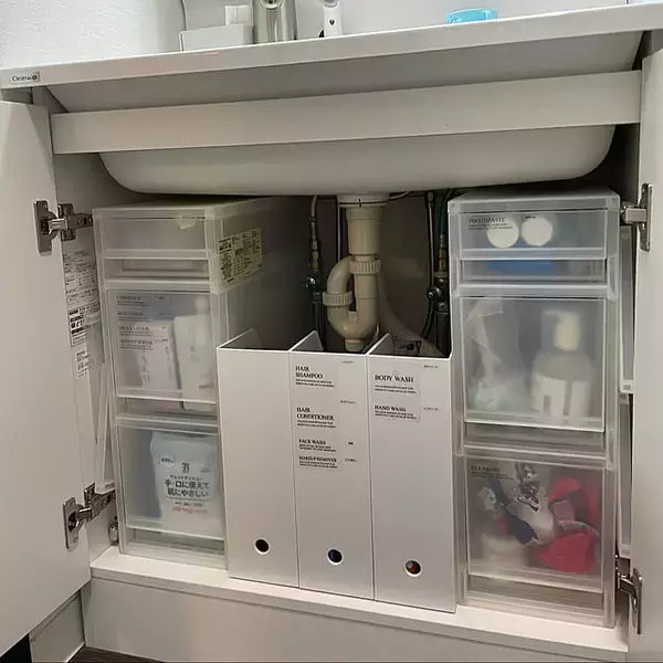 空きスペースを有効活用！無印良品ポリプロピレンストッカーを使った収納アイデア