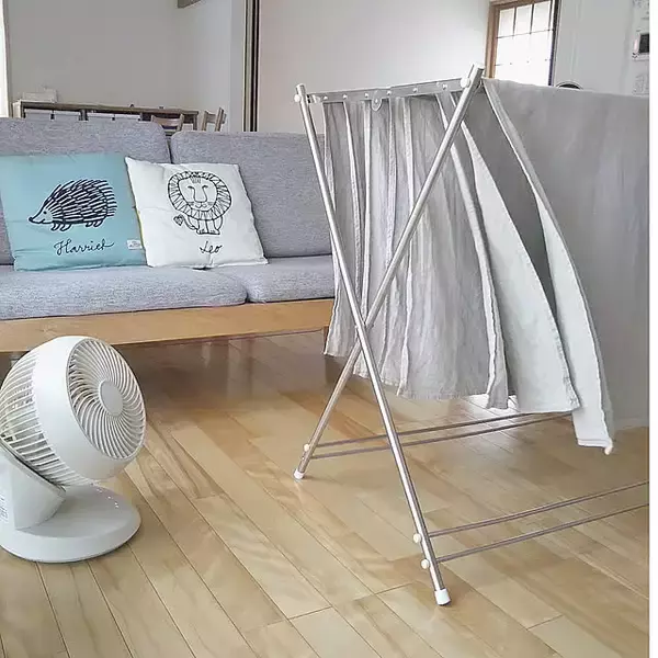 「毎日の洗濯がスムーズになる♪バスタオルの干し方を工夫している実例10選」の画像