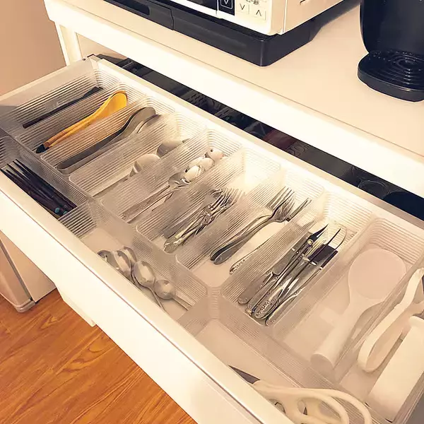 「炊きたてのご飯をおいしく食べるために。ストレスフリーなしゃもじの置き方」の画像