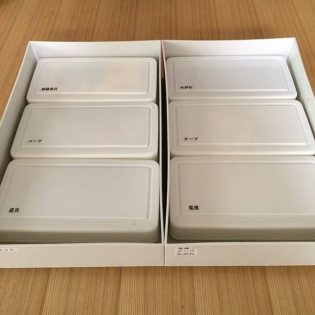 こまごまとしたアイテムの仕分けにお悩みならコレ！ダイソーの粘土ケースの活用アイデア