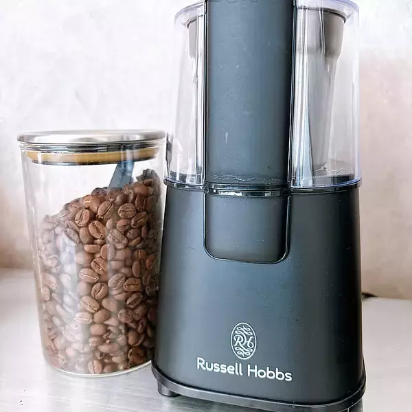 「【わが家のおすすめ4選】毎日がカフェ時間に。心地よい空間をつくるインテリア＆家電 by thikoさん」の画像