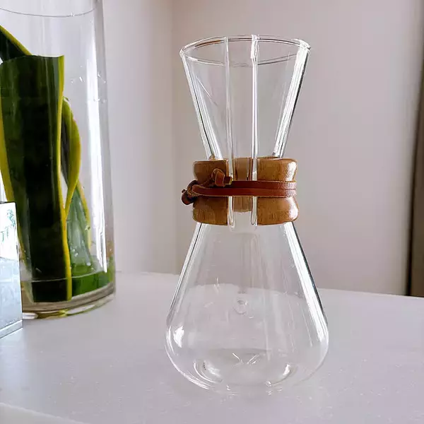 「【わが家のおすすめ4選】毎日がカフェ時間に。心地よい空間をつくるインテリア＆家電 by thikoさん」の画像