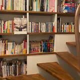 「自然と読書がしたくなる♪本を身近に感じられる本棚収納のアイデア」の画像4