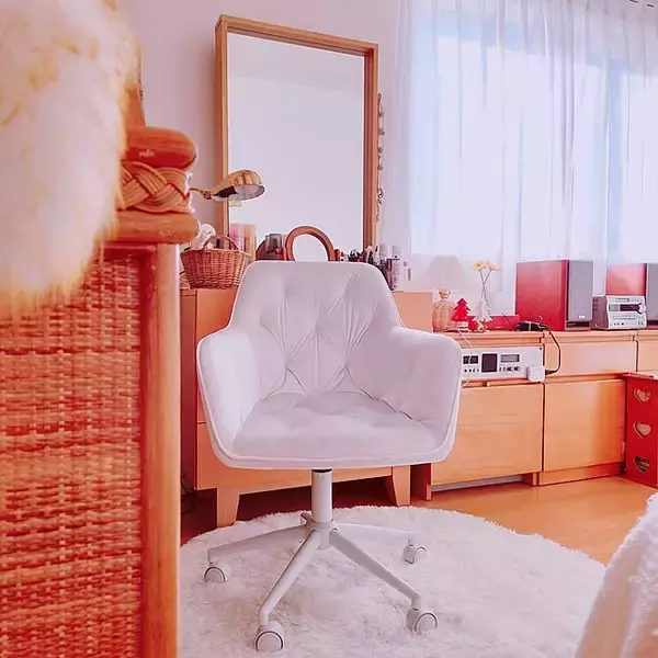 「好みのデスクチェアはどれ？さまざまな種類のデスクチェアをユーザーさんの実例でチェック」の画像