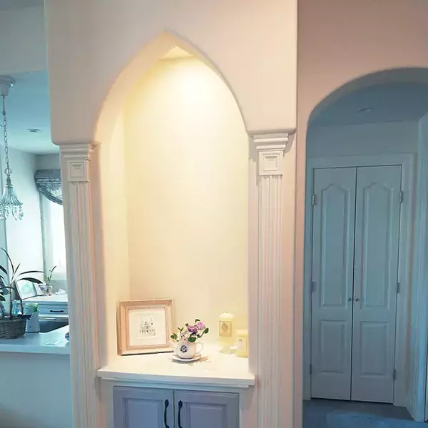 「開放的でエレガントに。海外風にコーディネートされた玄関10選」の画像