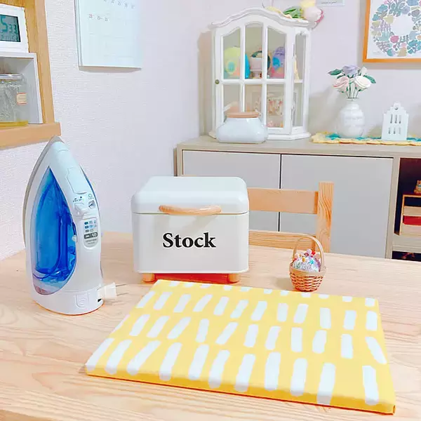 「塗ったり貼ったり工作感覚で楽しめる♪100均のまな板を使って簡単DIYを始めませんか？」の画像