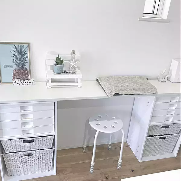 「手間いらずで大満足な仕上がりに♪カラーボックスがベースのリメイク＆DIY」の画像