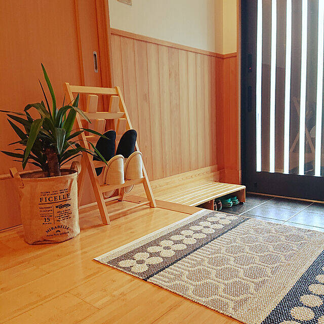 木目の美しさが際立つ♡IKEAのこだわりが詰まった木製家具