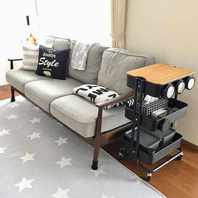 木目の美しさが際立つ♡IKEAのこだわりが詰まった木製家具