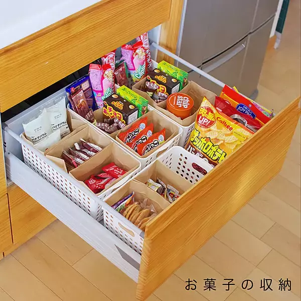 食べたいおやつがすぐに見つかる♡在庫管理もスムーズになるお菓子の収納アイデア