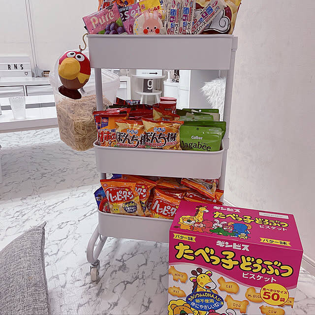 食べたいおやつがすぐに見つかる♡在庫管理もスムーズになるお菓子の収納アイデア