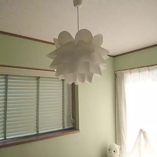 「シンプルから存在感のあるデザインまでそろう♪IKEAのペンダントライトがある暮らし」の画像