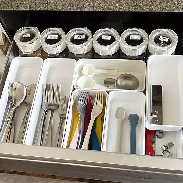 「目指せ美空間！ニトリの収納アイテムを使った、すっきり暮らす工夫6選」の画像