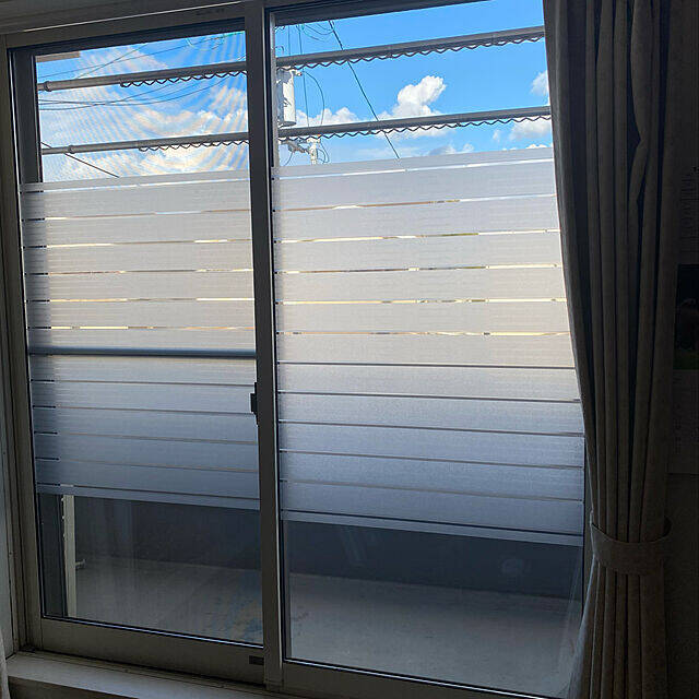 貼るだけ簡単！remecleのモザイクタイルシートとガラスフィルム