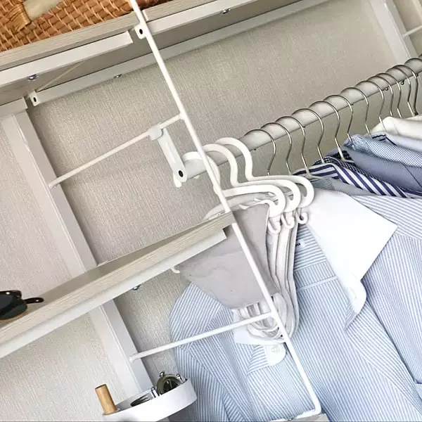 「タイプや置き場所に合わせて選ぶ！セリアの「マスク収納」6選」の画像