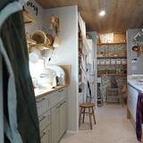 「「暮らしの道具が、お気に入りの景色に。好きに囲まれたナチュラルカントリーなキッチン」 by lalaoinkさん」の画像2
