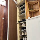 「デッドスペースを活かして収納力もアップ♪靴箱を使いやすく整えるアイデア」の画像1