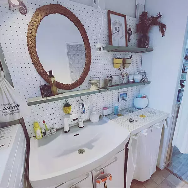 「毎日使うからこそできるだけ気分の上がる空間に！洗面台DIYのススメ」の画像